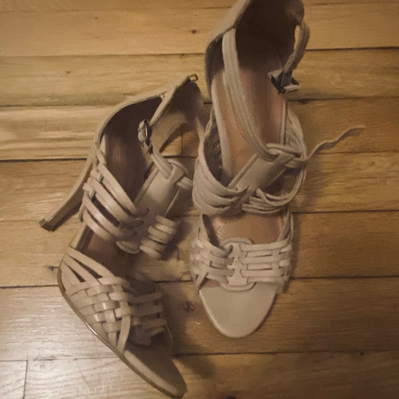 Corso Como Twilight Heels - Picture 2 of 3